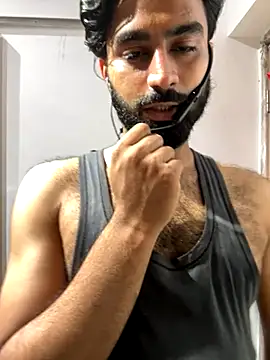 Snapshot of hottestboy03 chatting on September 23, 5:31 pm hottestboy03 online show from September 23, 5:31 pm