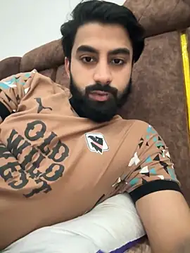 Snapshot of hottestboy03 chatting on October 12, 10:05 am hottestboy03 online show from October 12, 10:05 am