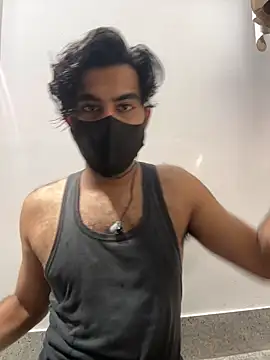 Snapshot of hottestboy03 chatting on September 11, 4:56 am hottestboy03 online show from September 11, 4:56 am