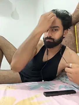 Snapshot of hottestboy03 chatting on October 7, 5:19 am hottestboy03 online show from October 7, 5:19 am