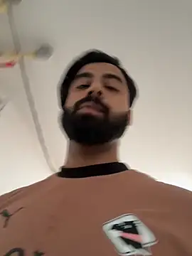 Snapshot of hottestboy03 chatting on October 22, 12:15 pm hottestboy03 online show from October 22, 12:15 pm