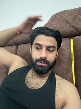 hottestboy03 online show from March 12, 7:34 am