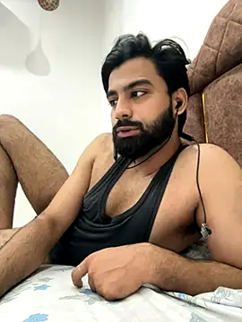 Snapshot of hottestboy03 chatting on October 5, 4:58 am hottestboy03 online show from October 5, 4:58 am