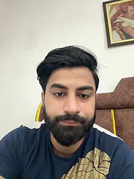 hottestboy03 online show from March 25, 5:29 am