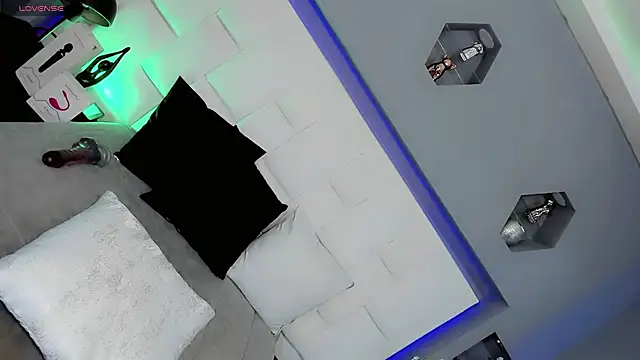 Ariia-janee online show from February 21, 5:09 am