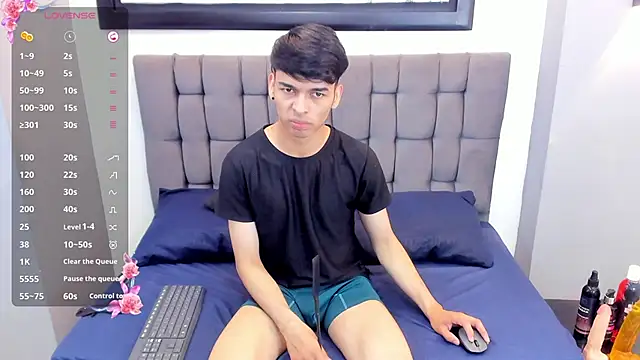 OnlyJos online show from October 1, 8:46 pm