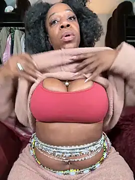 Snapshot of Kennady_Buxum_Goddess chatting on October 23, 5:11 pm Kennady Buxum Goddess online show from October 23, 5:11 pm