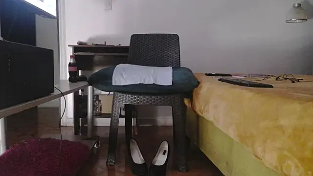 LADY-IN-BLACK online show from March 20, 2:40 pm