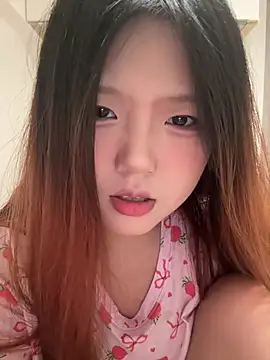 Snapshot of mimi9420 chatting on July 2, 3:29 pm mimi9420 online show from July 2, 3:29 pm