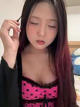 Snapshot of mimi9420 chatting on July 29, 3:11 pm mimi9420 online show from July 29, 3:11 pm