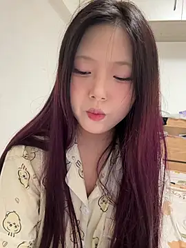 Snapshot of mimi9420 chatting on July 23, 2:46 pm mimi9420 online show from July 23, 2:46 pm