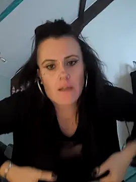 Snapshot of Sosso19squirt chatting on October 16, 11:18 am Sosso19squirt online show from October 16, 11:18 am