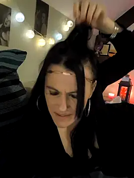 Sosso19squirt online show from November 13, 9:30 pm