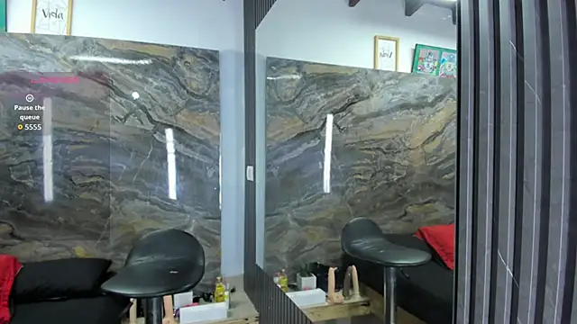 Gretchenn online show from November 11, 7:52 pm