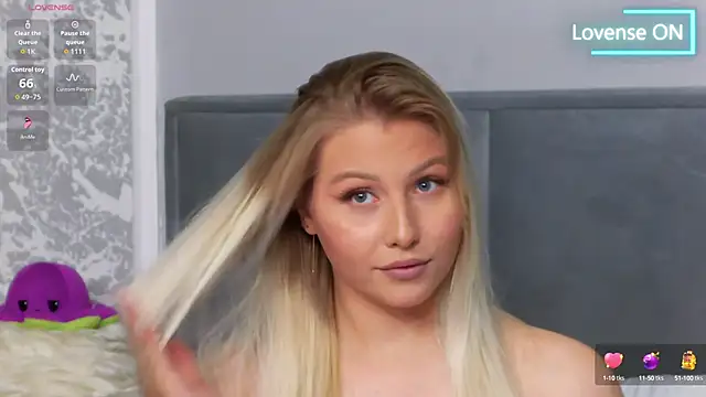 Amy mit online show from September 19, 9:35 am