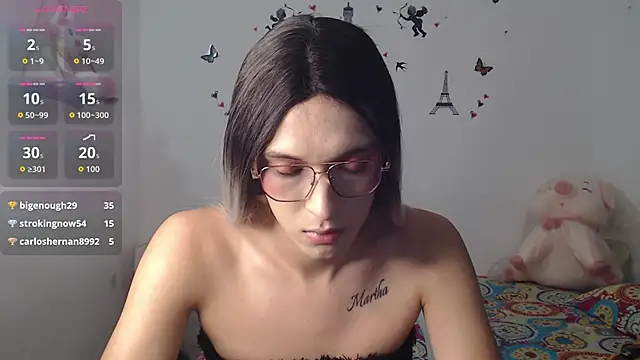 Snapshot of Macarena_05 chatting on September 15, 6:03 am Macarena 05 online show from September 15, 6:03 am