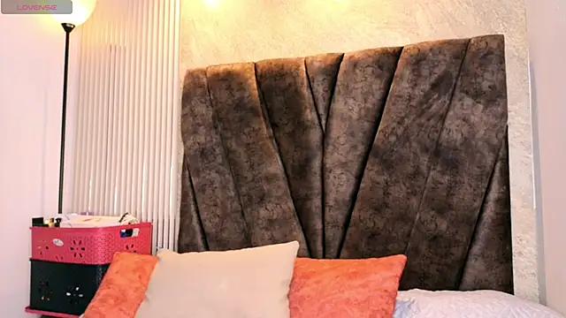 Miagomezx online show from March 3, 7:43 pm