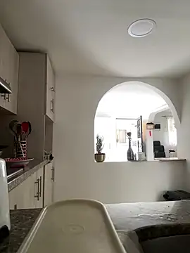 Miagomezx online show from March 10, 4:00 pm