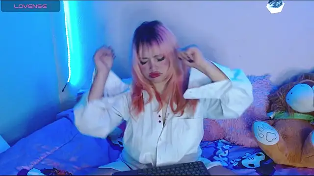 caro lina20 online show from September 9, 8:07 pm