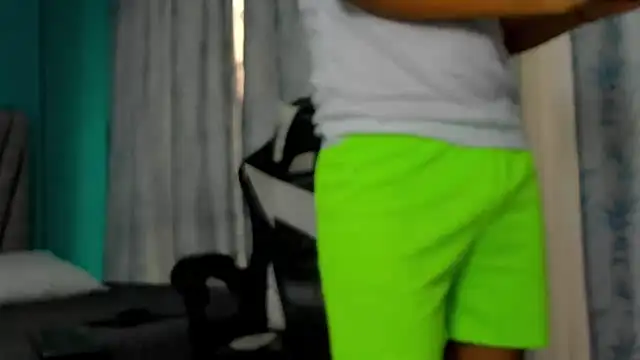 Snapshot of Felipe_Gonzales chatting on September 15, 12:38 pm Felipe Gonzales online show from September 15, 12:38 pm