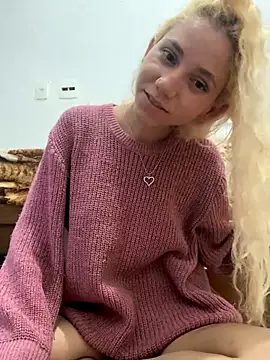 Bruna551 online show from November 5, 3:20 am