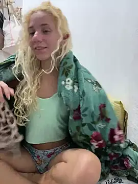 Bruna551 online show from March 12, 2:50 am