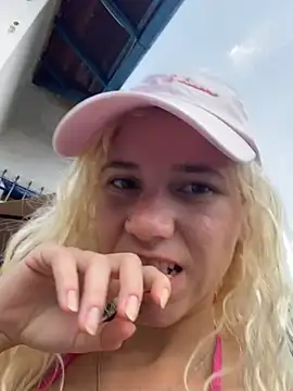 Bruna551 online show from April 5, 3:51 pm