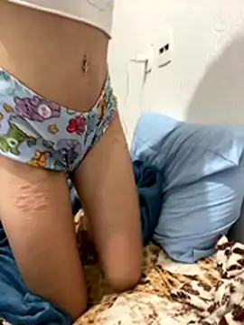 Bruna551 online show from November 4, 3:32 am