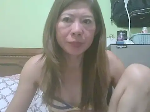 Snapshot of Sexyjenny4u chatting on September 14, 9:37 pm Sexyjenny4u online show from September 14, 9:37 pm
