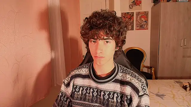 Snapshot of Nude_Boy18 chatting on October 21, 4:01 am Nude Boy18 online show from October 21, 4:01 am