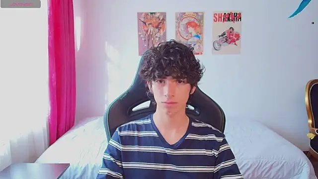 Snapshot of Nude_Boy18 chatting on July 10, 9:48 pm Nude Boy18 online show from July 10, 9:48 pm