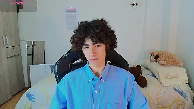 Nude Boy18 online show from February 22, 2:58 am