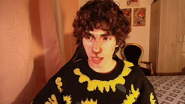 Snapshot of Nude_Boy18 chatting on November 1, 6:30 am Nude Boy18 online show from November 1, 6:30 am