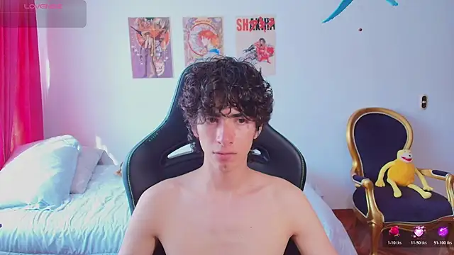 Snapshot of Nude_Boy18 chatting on July 13, 8:41 pm Nude Boy18 online show from July 13, 8:41 pm