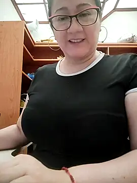 Aisha manzur online show from February 20, 6:43 pm