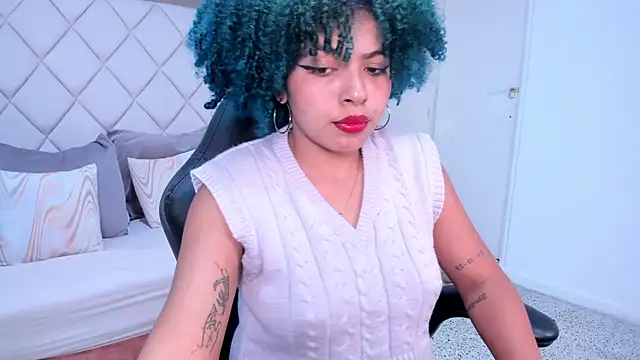 momo ayasse online show from November 26, 9:48 pm