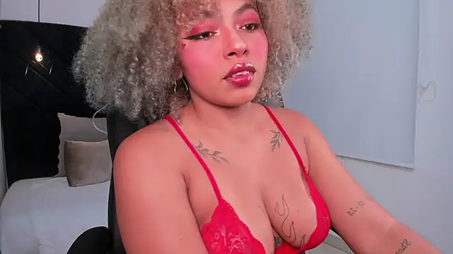 momo ayasse online show from February 15, 3:51 am