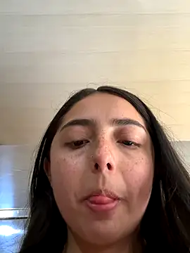 Snapshot of Dulce_1408 chatting on November 27, 9:26 pm Dulce 1408 online show from November 27, 9:26 pm