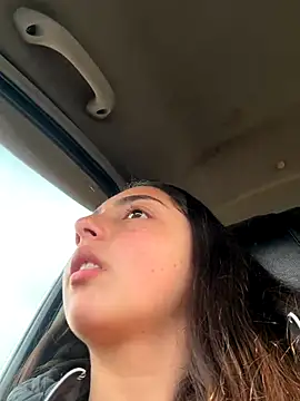 Snapshot of Dulce_1408 chatting on November 6, 9:52 pm Dulce 1408 online show from November 6, 9:52 pm