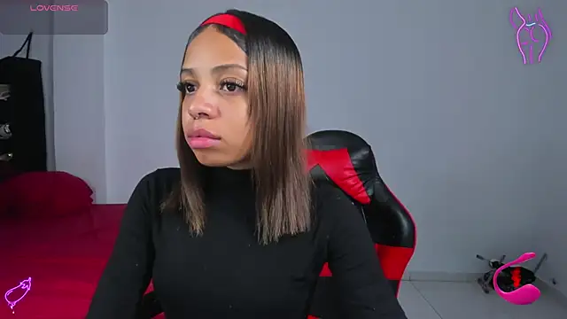 yumi hanna online show from April 6, 1:34 am