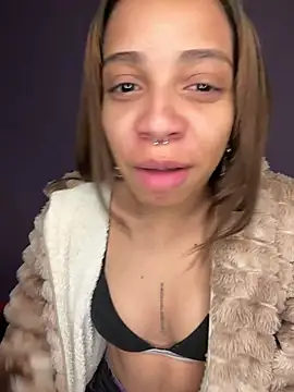 yumi hanna online show from February 14, 4:13 am