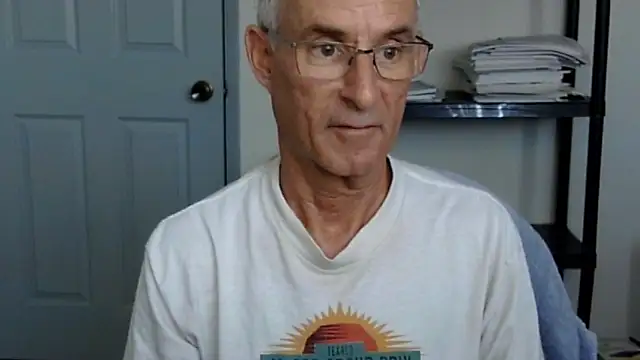 funone1999 online show from November 6, 9:52 pm