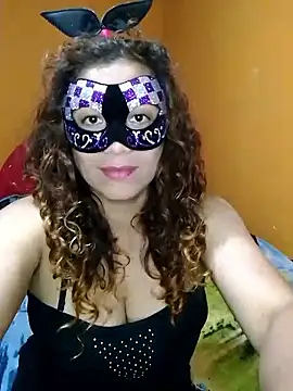 Canela 2020 online show from October 8, 4:03 am