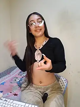 StefaniaFoxx  online show from February 28, 6:24 am