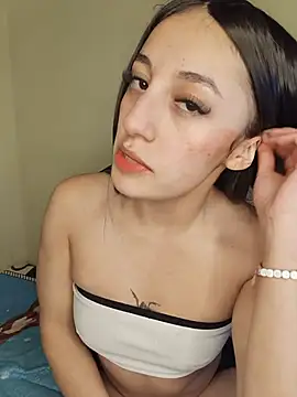 Snapshot of StefaniaFoxx_ chatting on July 4, 6:42 am StefaniaFoxx online show from July 4, 6:42 am