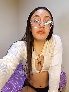 StefaniaFoxx  online show from April 23, 5:58 am