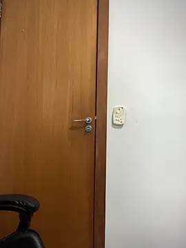 lucioliveira online show from February 12, 2:39 pm