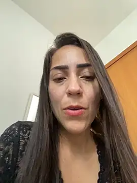lucioliveira online show from May 2, 2:22 pm