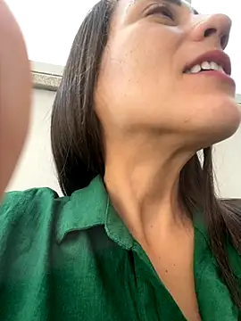 lucioliveira online show from October 7, 12:28 pm