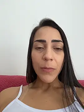 lucioliveira online show from May 19, 2:46 pm